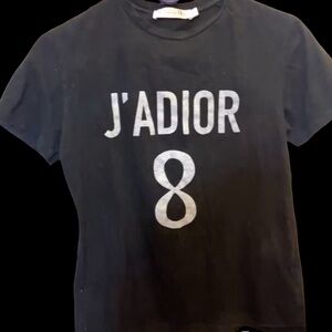 Black Dior T-shirt 👚🛍️🌹🖤